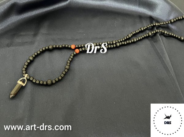 گردنبند بلند رومانتویی طرح منشور اونیکس و عقیق کارنلین گردنبند بلند رومانتویی طرح منشور اونیکس و عقیق کارنلین